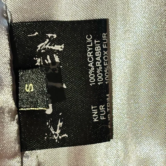 Rabbit Fur and Cable Knit Cardigan Jacket with Hood - Picture 15 of 15